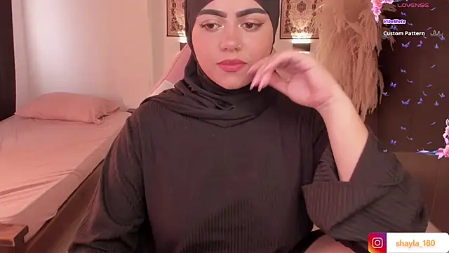 shayla 18 online show from 03.11.25