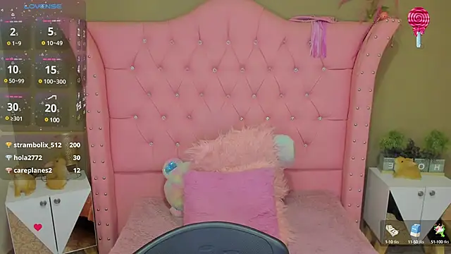 NahiaFox online show from 01.29.25