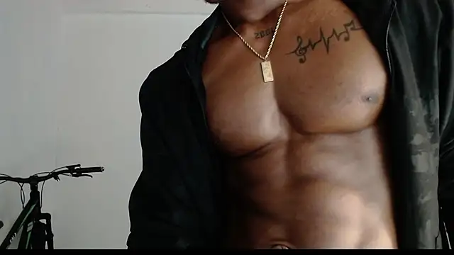 Snapshot of drake_brwon_23 chatting on 05.31.26 drake brwon 23 online show from 05.31.26
