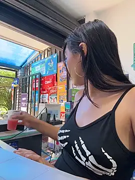 Snapshot of _alabina_ chatting on 02.24.26 alabina online show from 02.24.26