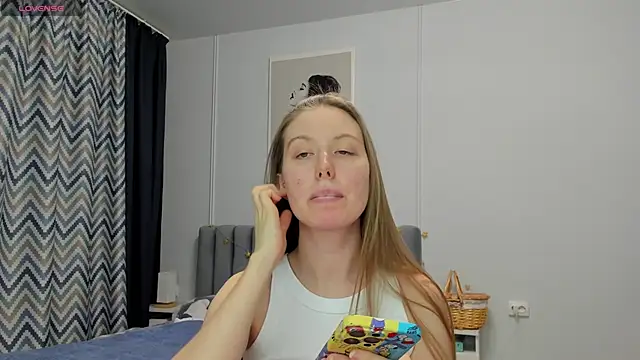 Peggy Beauty online show from 02.21.25