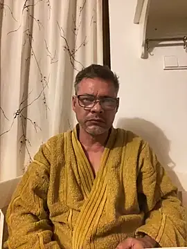 Snapshot of Mikemike19m chatting on 01.13.25 Mikemike19m online show from 01.13.25