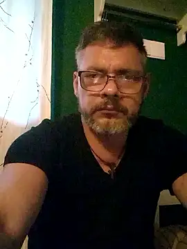 Snapshot of Mikemike19m chatting on 02.13.25 Mikemike19m online show from 02.13.25