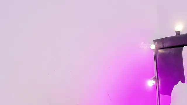 smiling  girl2 online show from 02.20.25