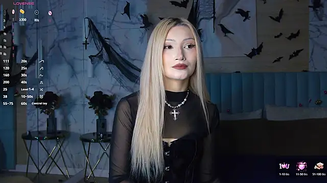 CarolReeves online show from 11.04.25