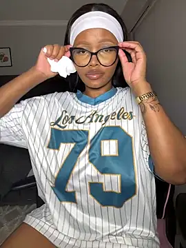 Neelo-Smith online show from 12.13.24