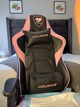 Neelo-Smith online show from 02.04.25