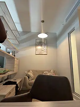 Neelo-Smith online show from 12.18.25