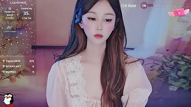 Aimee-520 online show from 02.19.25