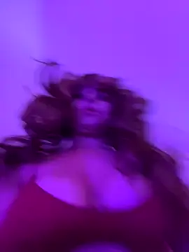 Snapshot of Alicia_Ruiz chatting on 10.23.25 Alicia Ruiz online show from 10.23.25