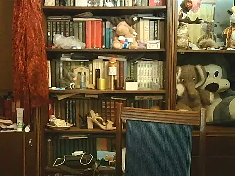 Snapshot of CarrieQPeach chatting on 11.14.25 CarrieQPeach online show from 11.14.25