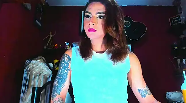 Snapshot of dariell_smokesexx chatting on 03.18.25 dariell smokesexx online show from 03.18.25