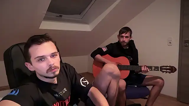 Snapshot of naked_psy chatting on 12.03.24 naked psy online show from 12.03.24