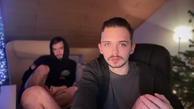 Snapshot of naked_psy chatting on 01.07.25 naked psy online show from 01.07.25