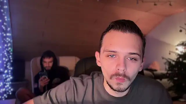 Snapshot of naked_psy chatting on 01.08.25 naked psy online show from 01.08.25