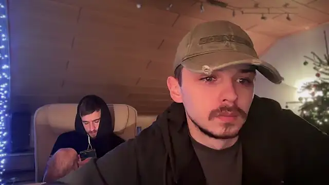 Snapshot of naked_psy chatting on 01.14.25 naked psy online show from 01.14.25