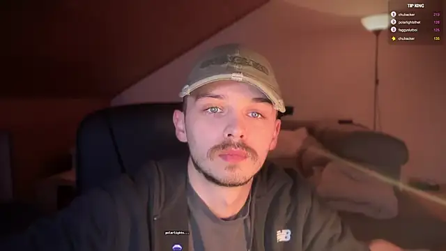 Snapshot of naked_psy chatting on 02.09.25 naked psy online show from 02.09.25