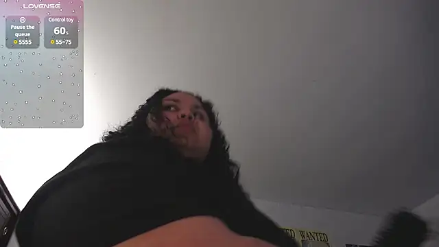 Snapshot of luisianacoxx chatting on 03.08.25 luisianacoxx online show from 03.08.25