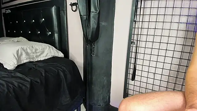 Twisted Fantasy online show from 01.15.25