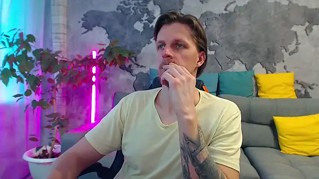 VikingChrisss online show from 04.12.26