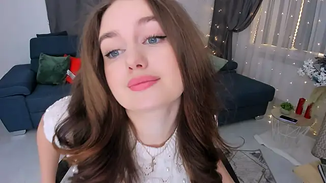 MiracleCurly online show from 02.06.25