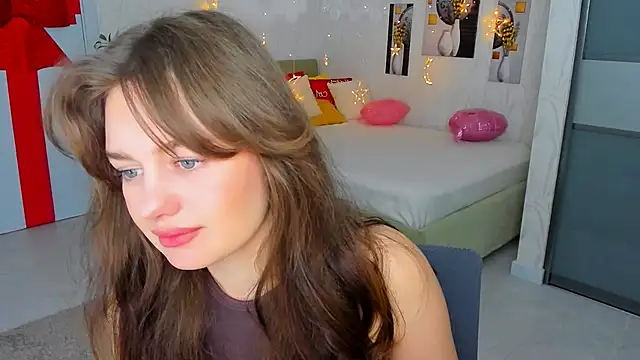 MiracleCurly online show from 03.07.25