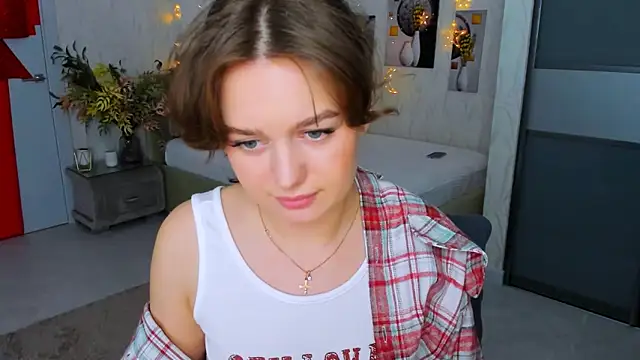 MiracleCurly online show from 03.16.25