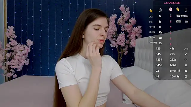 -Mirror-Girl- online show from 03.11.25