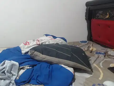 PONSE LATINO online show from 04.15.26