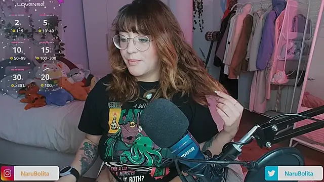 Snapshot of NaruBolita chatting on 01.23.25 NaruBolita online show from 01.23.25