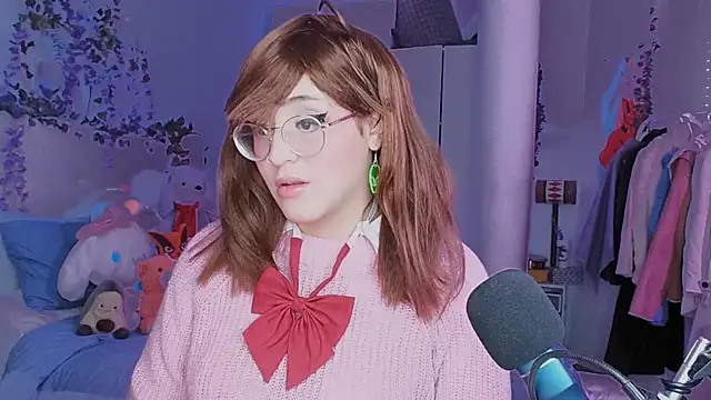 Snapshot of NaruBolita chatting on 02.24.25 NaruBolita online show from 02.24.25