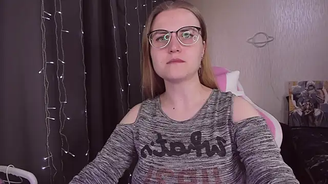 MissBrightShine online show from 09.16.25