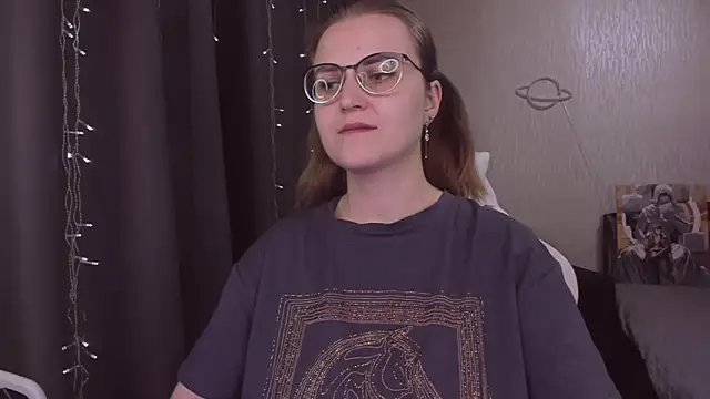 MissBrightShine online show from 11.09.25