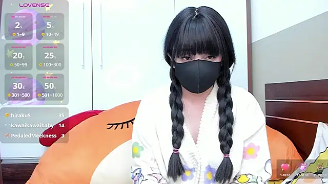 alonelove   online show from 02.20.25