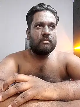 Rayansmith  online show from 02.23.25