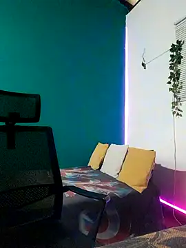 Rayansmith  online show from 03.05.26