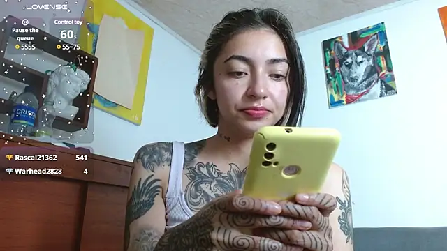 Snapshot of ZoeBakers_ chatting on 01.22.25 ZoeBakers online show from 01.22.25