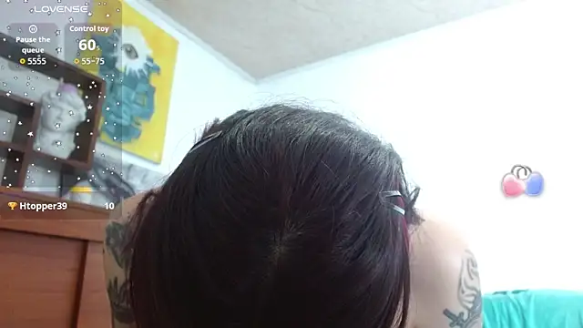 Snapshot of ZoeBakers_ chatting on 09.18.25 ZoeBakers online show from 09.18.25