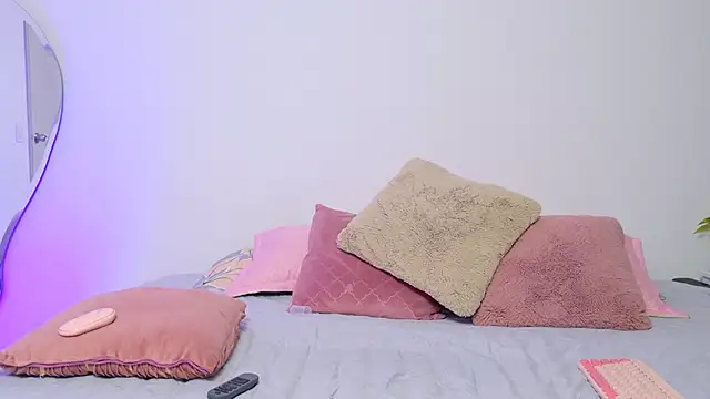 Snapshot of Mar_333 chatting on 02.11.25 Mar 333 online show from 02.11.25