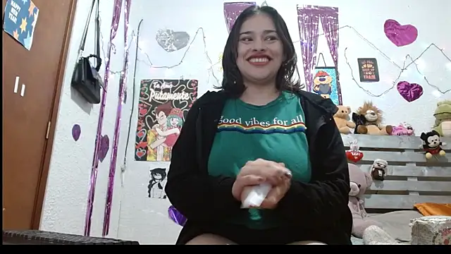 Snapshot of Saray_extrovert_ chatting on 12.07.24 Saray extrovert online show from 12.07.24