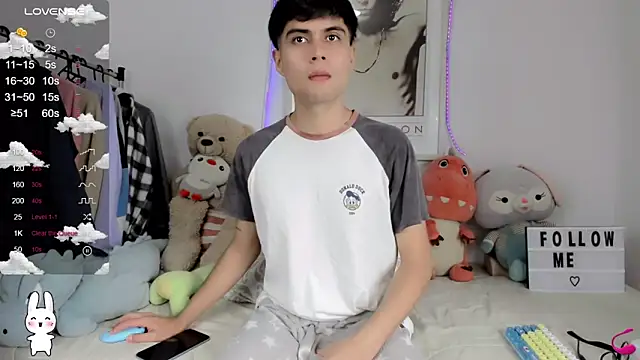 lucas cute online show from 02.19.25