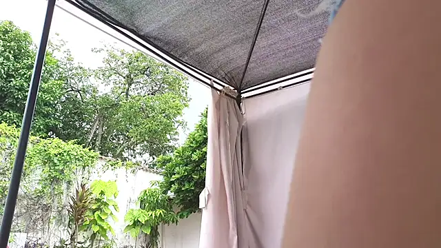 Anna Joness online show from 01.11.25