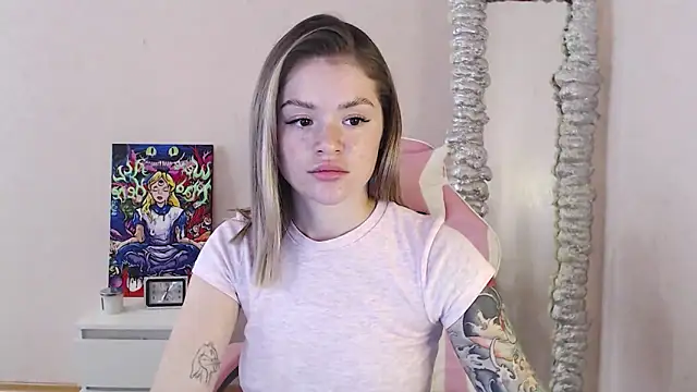 miaacatt online show from 09.22.25