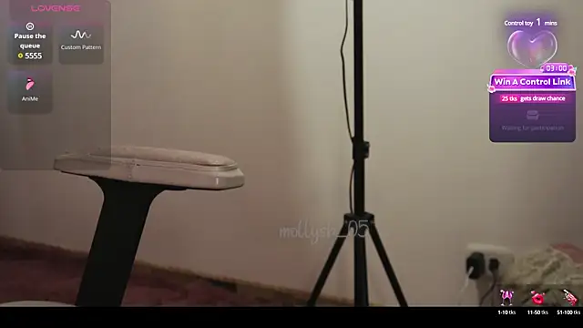 molly russell online show from 02.19.25