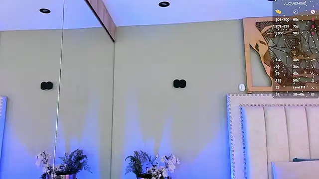 Paula Desousa online show from 04.08.26