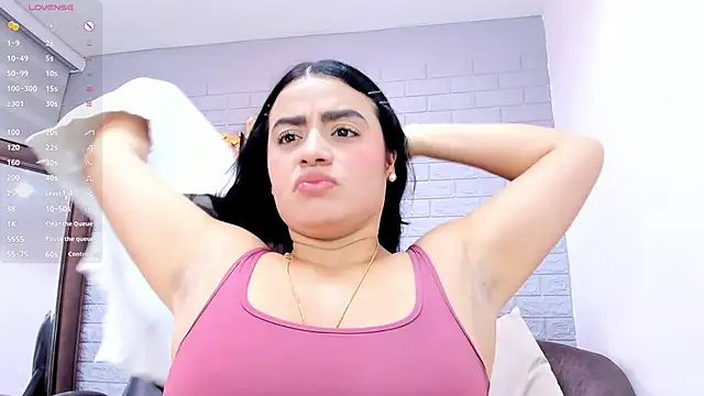 Paula Desousa online show from 05.23.26
