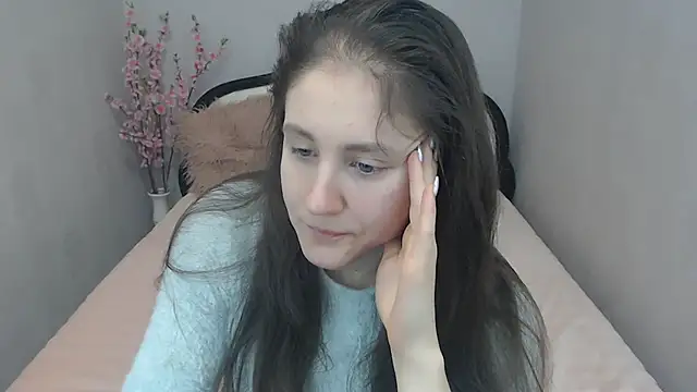 Holliy Cooper online show from 01.29.25