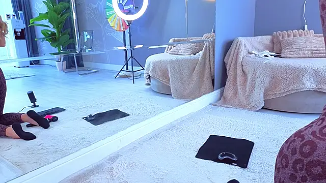 SpoilM3Mor3 online show from 04.20.26