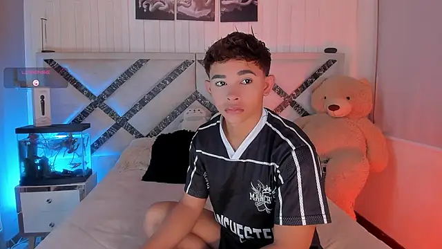 Snapshot of Austin_connor_ chatting on 09.20.25 Austin connor online show from 09.20.25