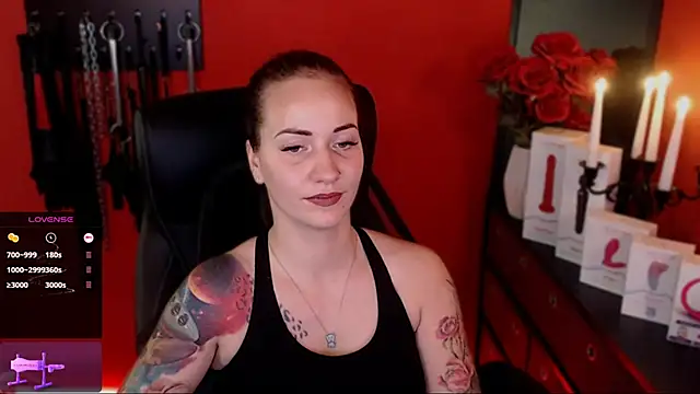  Jane Warren  online show from 02.05.25